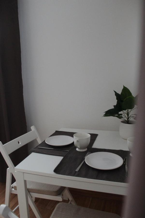 Altair Airport Apartman เวคชีส์ ภายนอก รูปภาพ