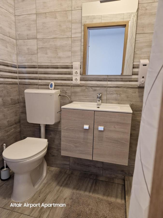Altair Airport Apartman เวคชีส์ ภายนอก รูปภาพ