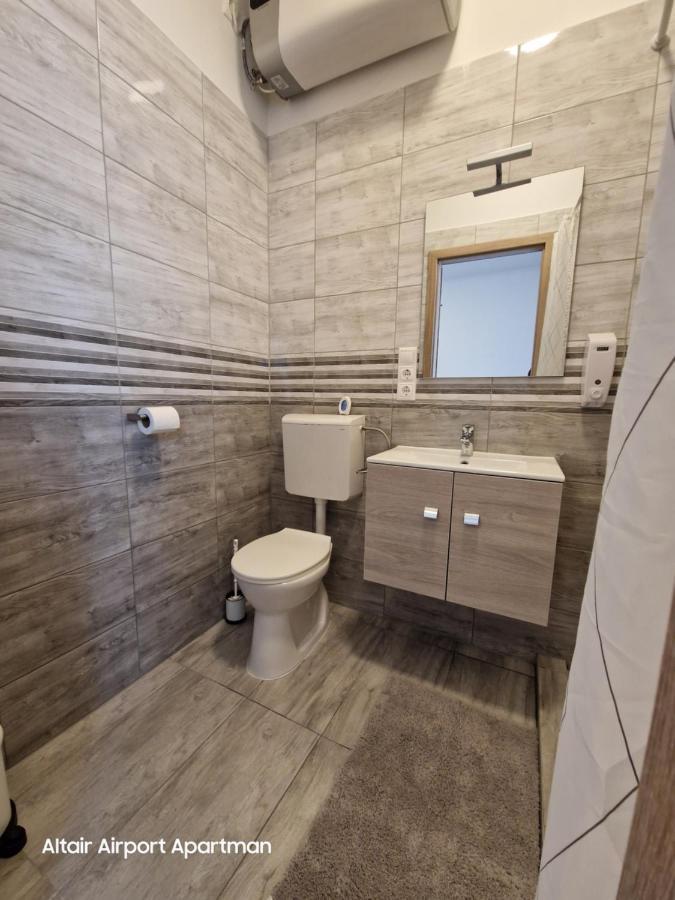 Altair Airport Apartman เวคชีส์ ภายนอก รูปภาพ